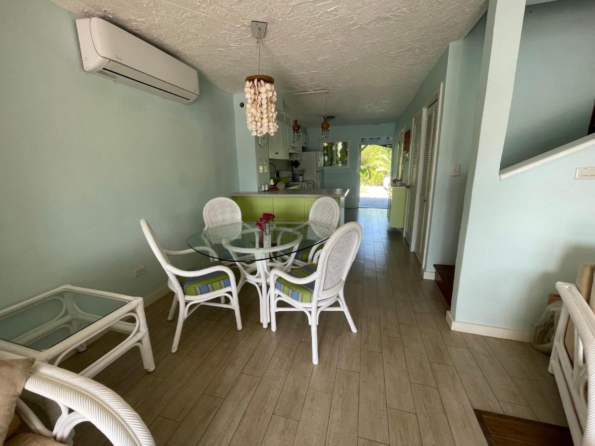 Sunny Villa In The Marina - Excellent Water Views Jolly Harbour Bagian luar foto